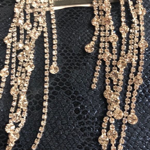 ✨NWT✨ Cézanne Crystal Rainbow Chandelier Earrings - Picture 4 of 5